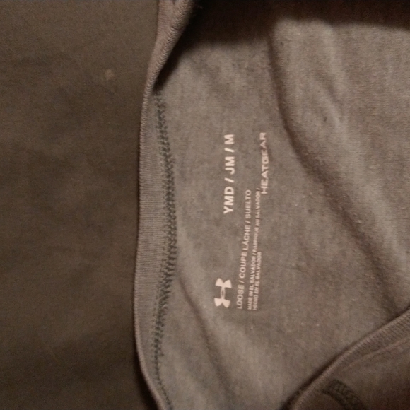 T-shirt - Picture 2 of 2